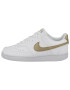 Nike Sportswear Nizke superge 'Court Vision' svetlo rjava / bela - Pepit.si