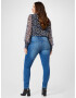 Vero Moda Curve Kavbojke 'Fanya' moder denim - Pepit.si