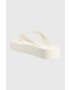 Calvin Klein Jeans Japonke BEACH SANDAL FLATFOR ženske bela barva YW0YW01092 - Pepit.si