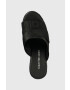 Calvin Klein Jeans Natikači WEDGE SANDAL WEBBING ženski črna barva YW0YW00961 - Pepit.si