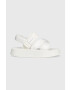 Calvin Klein Jeans Sandali PREFRESATO SANDAL BADGE ženski zelena barva YW0YW00967 - Pepit.si