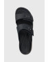 Crocs Natikači Brooklyn Low Wedge Sandal ženski mornarsko modra barva 207431 - Pepit.si