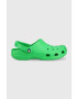 Crocs Natikači Classic zelena barva - Pepit.si