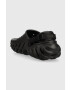 Crocs Natikači Echo Clog črna barva 207937 - Pepit.si