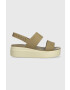 Crocs Sandali Brooklyn Low Wedge ženski bež barva 206453 - Pepit.si