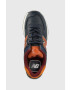 New Balance Usnjene superge Ml574omc mornarsko modra barva - Pepit.si