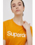 Superdry Bombažen t-shirt oranžna barva - Pepit.si