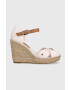 Tommy Hilfiger Sandali BASIC SEERSUCKER HIGH WEDGE ženski roza barva FW0FW07160 - Pepit.si