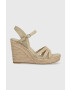 Tommy Hilfiger Sandali ESSENTIAL BASIC WEDGE SANDAL ženski bež barva FW0FW07220 - Pepit.si