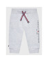 Tommy Hilfiger Spodnji del trenirke Baby Essential KN0KN01281 Siva Regular Fit - Pepit.si