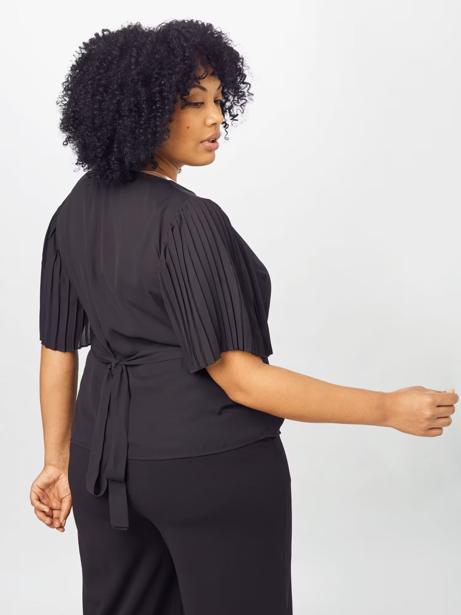 ABOUT YOU Curvy Bluza 'Heather' črna - Pepit.si