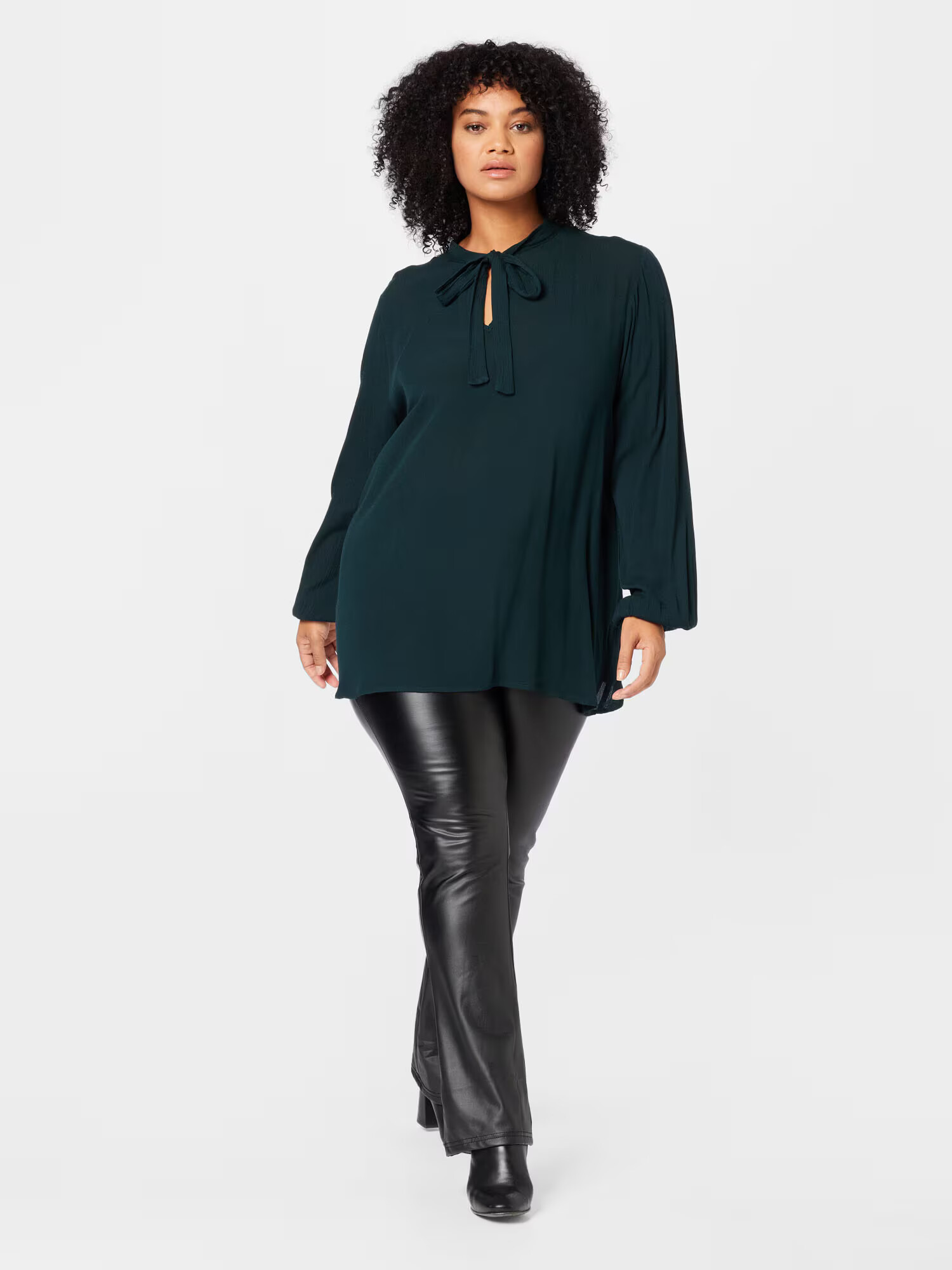 ABOUT YOU Curvy Bluza 'Laura' temno zelena - Pepit.si