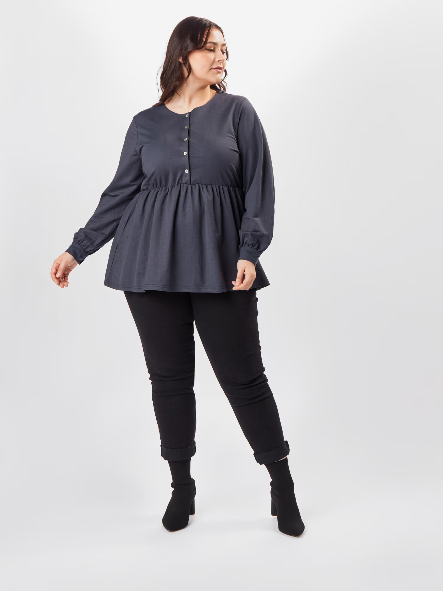 ABOUT YOU Curvy Bluza 'Ronja' grafit / črna - Pepit.si