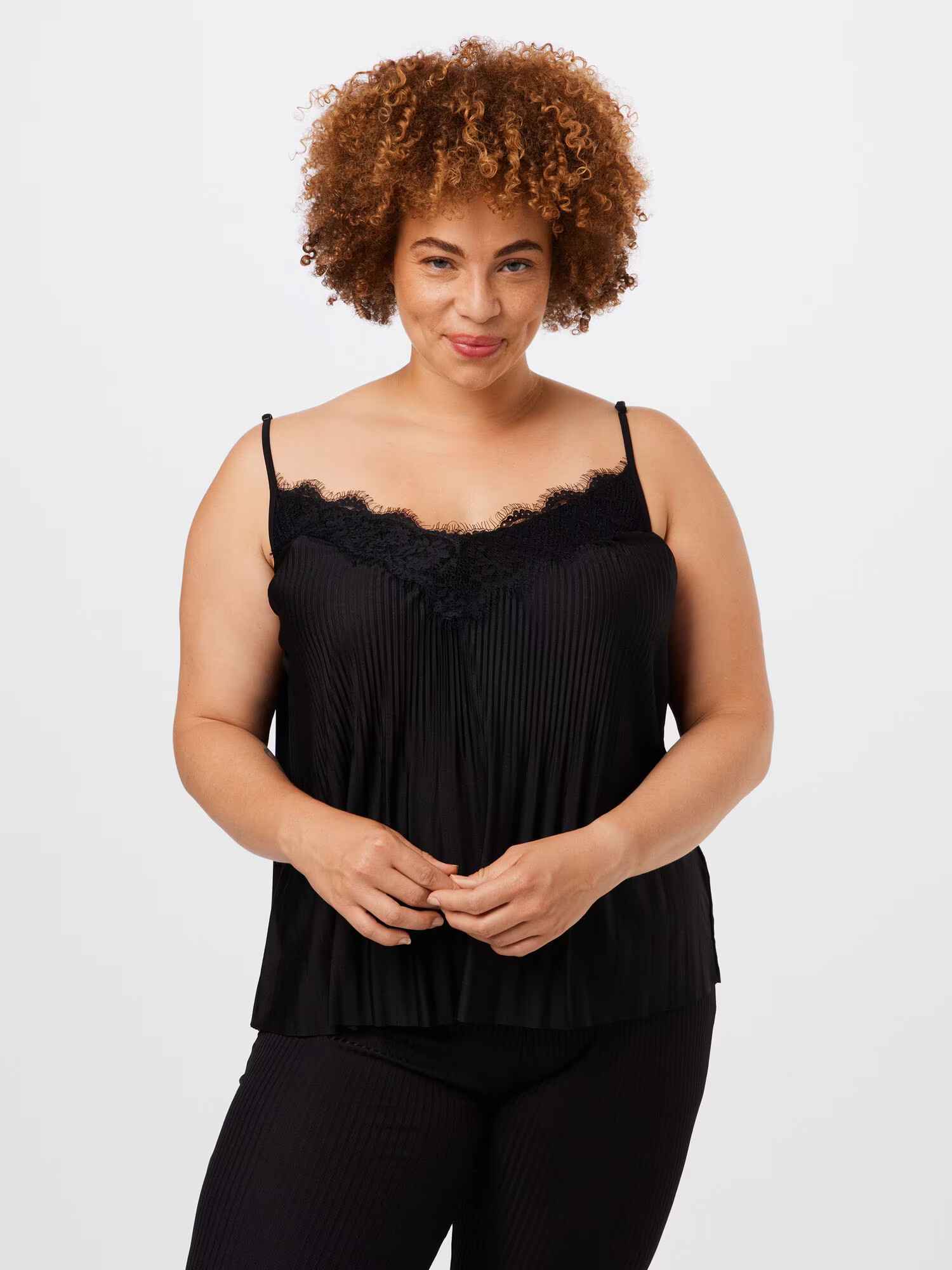 ABOUT YOU Curvy Top 'Bettina' črna - Pepit.si