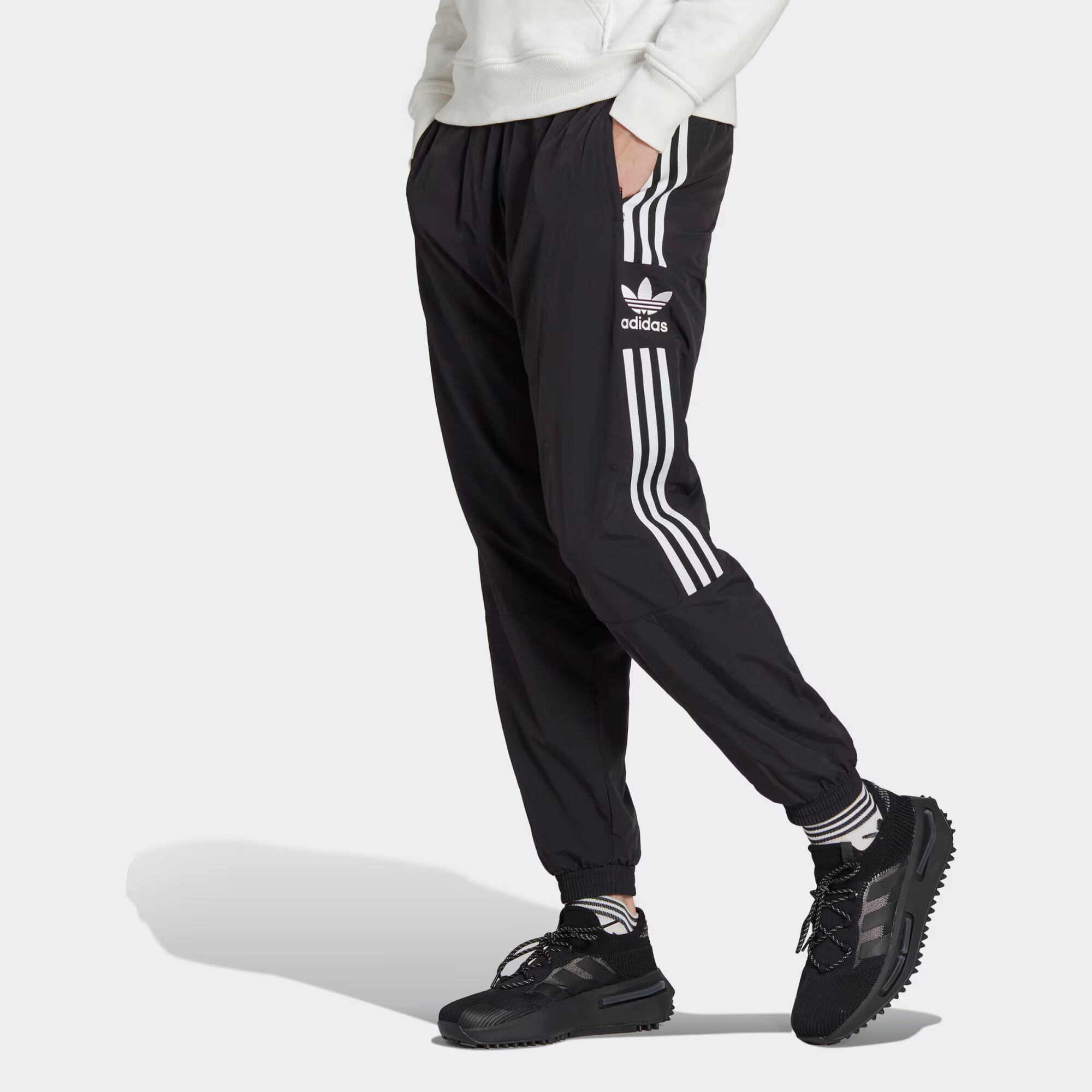 ADIDAS ORIGINALS Hlače črna / bela - Pepit.si