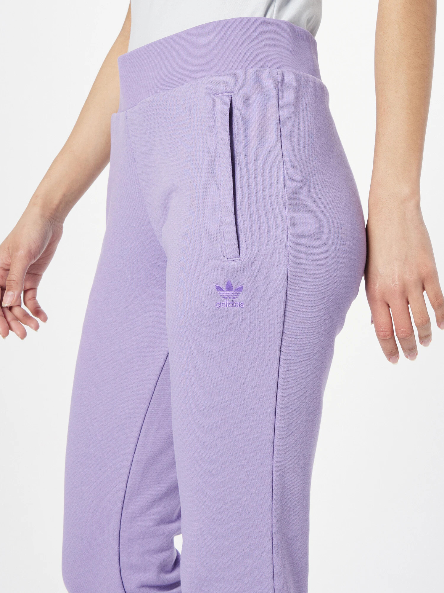 ADIDAS ORIGINALS Hlače lila - Pepit.si