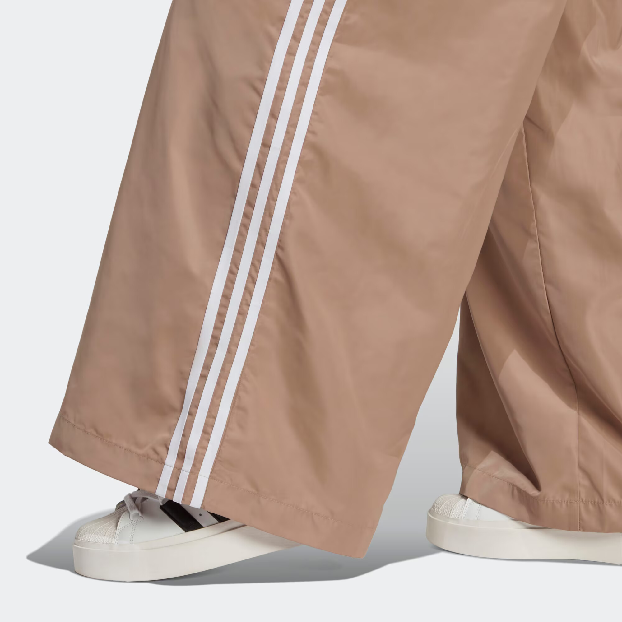 ADIDAS ORIGINALS Hlače svetlo rjava / bela - Pepit.si