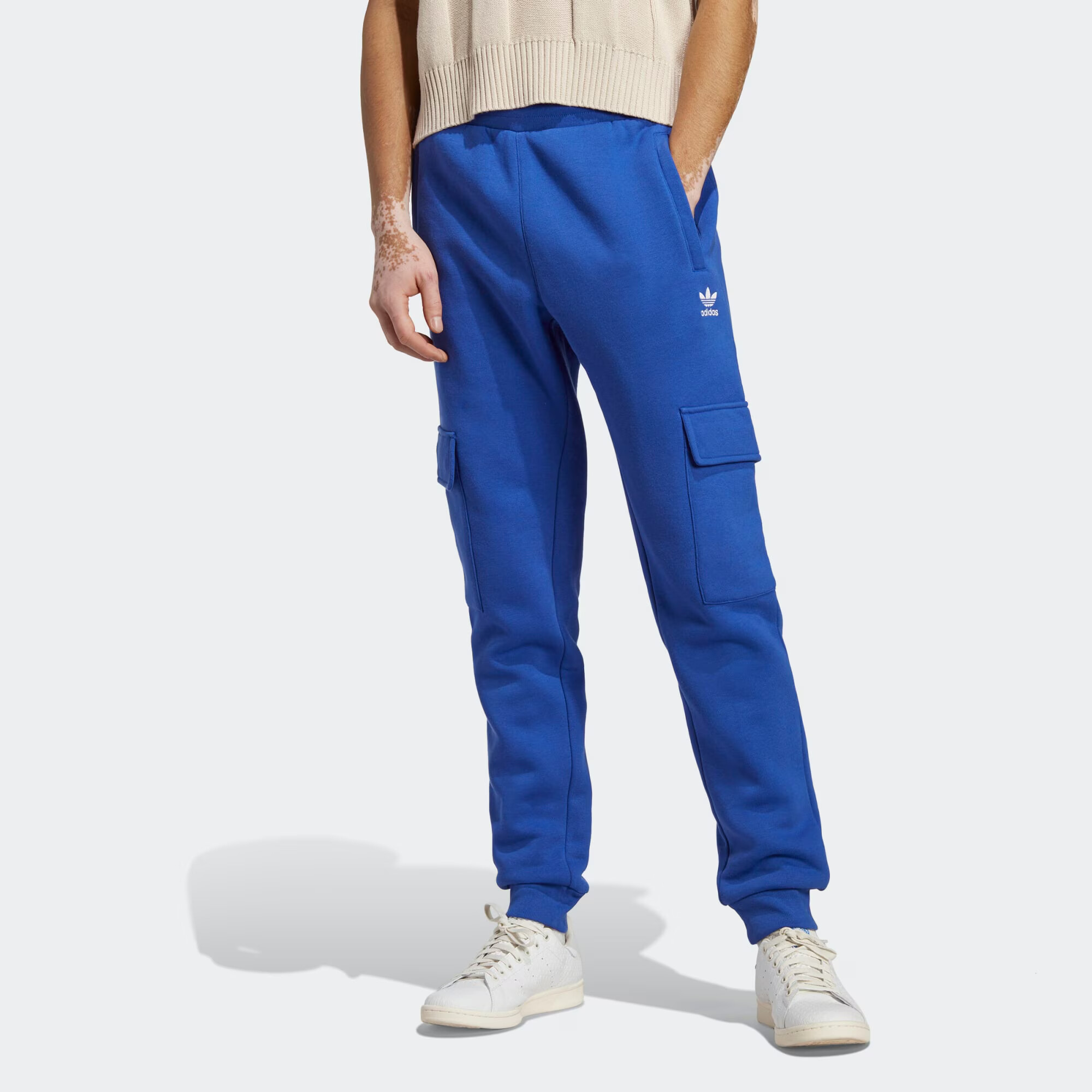 ADIDAS ORIGINALS Kargo hlače kraljevo modra / bela - Pepit.si