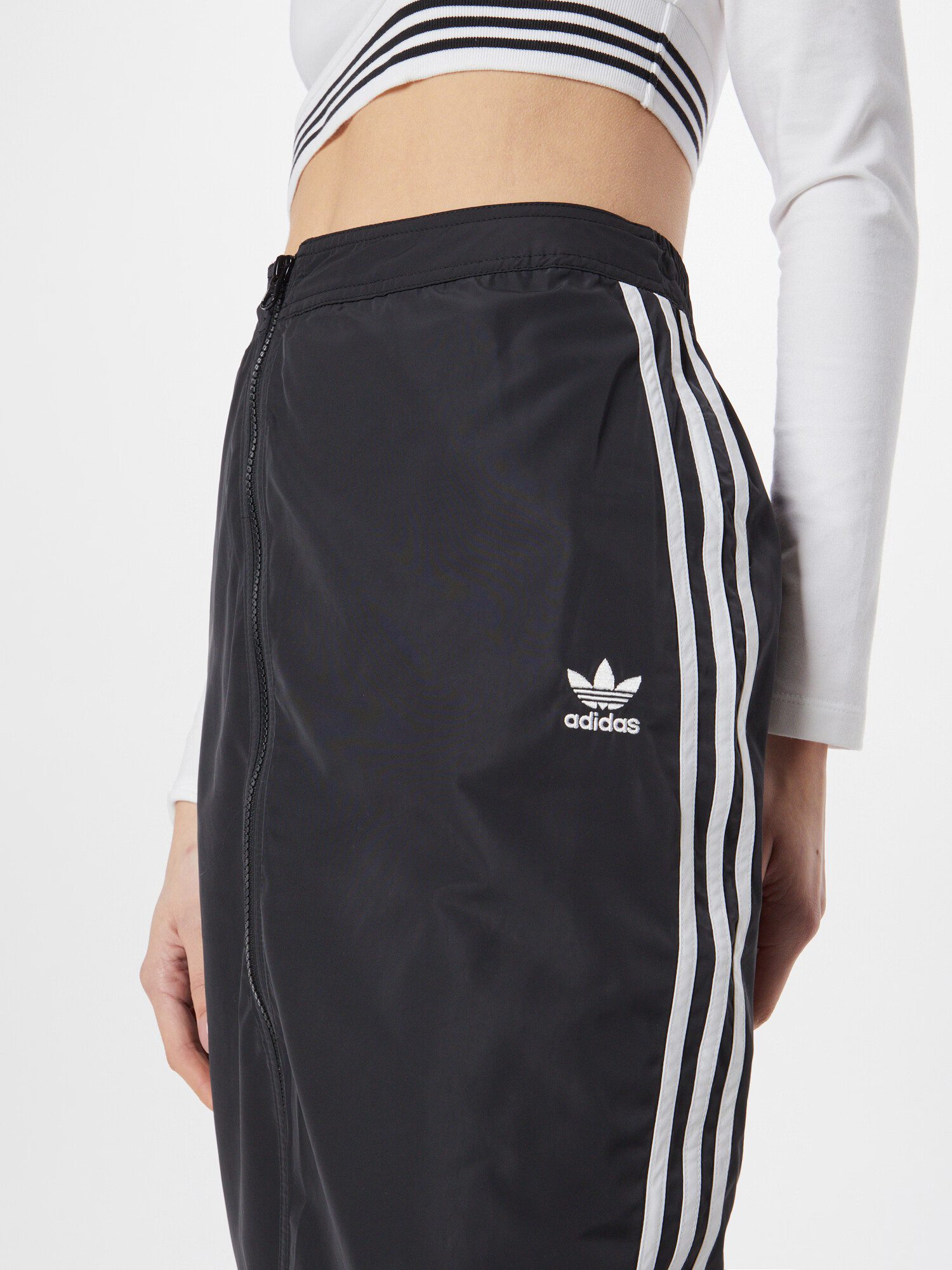 ADIDAS ORIGINALS Krilo črna / bela - Pepit.si