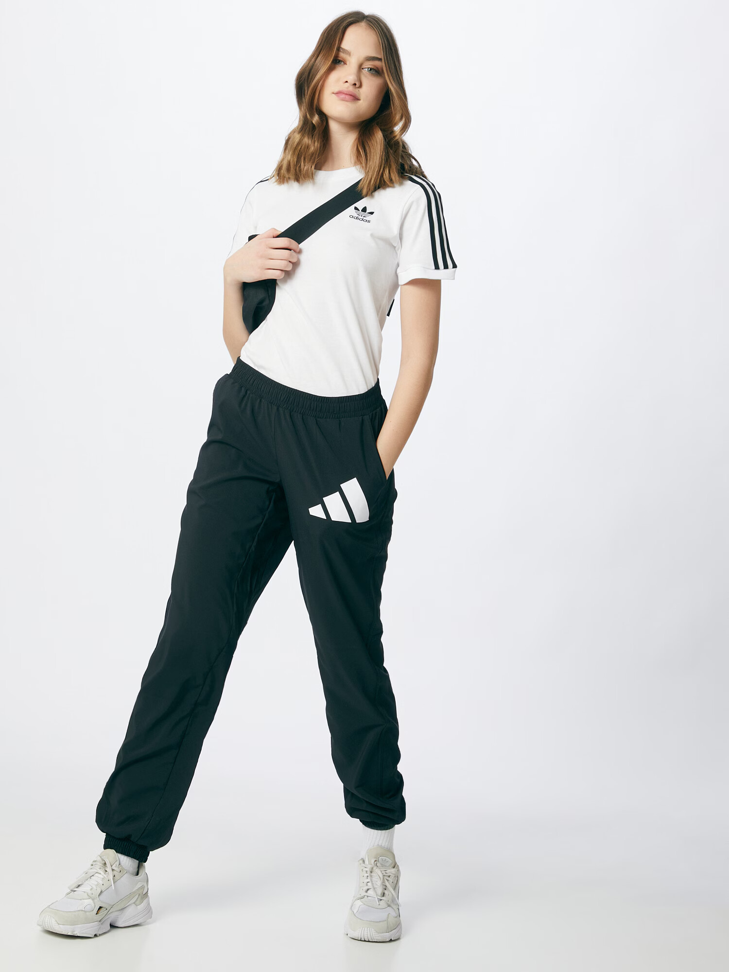 ADIDAS ORIGINALS Majica črna / bela - Pepit.si