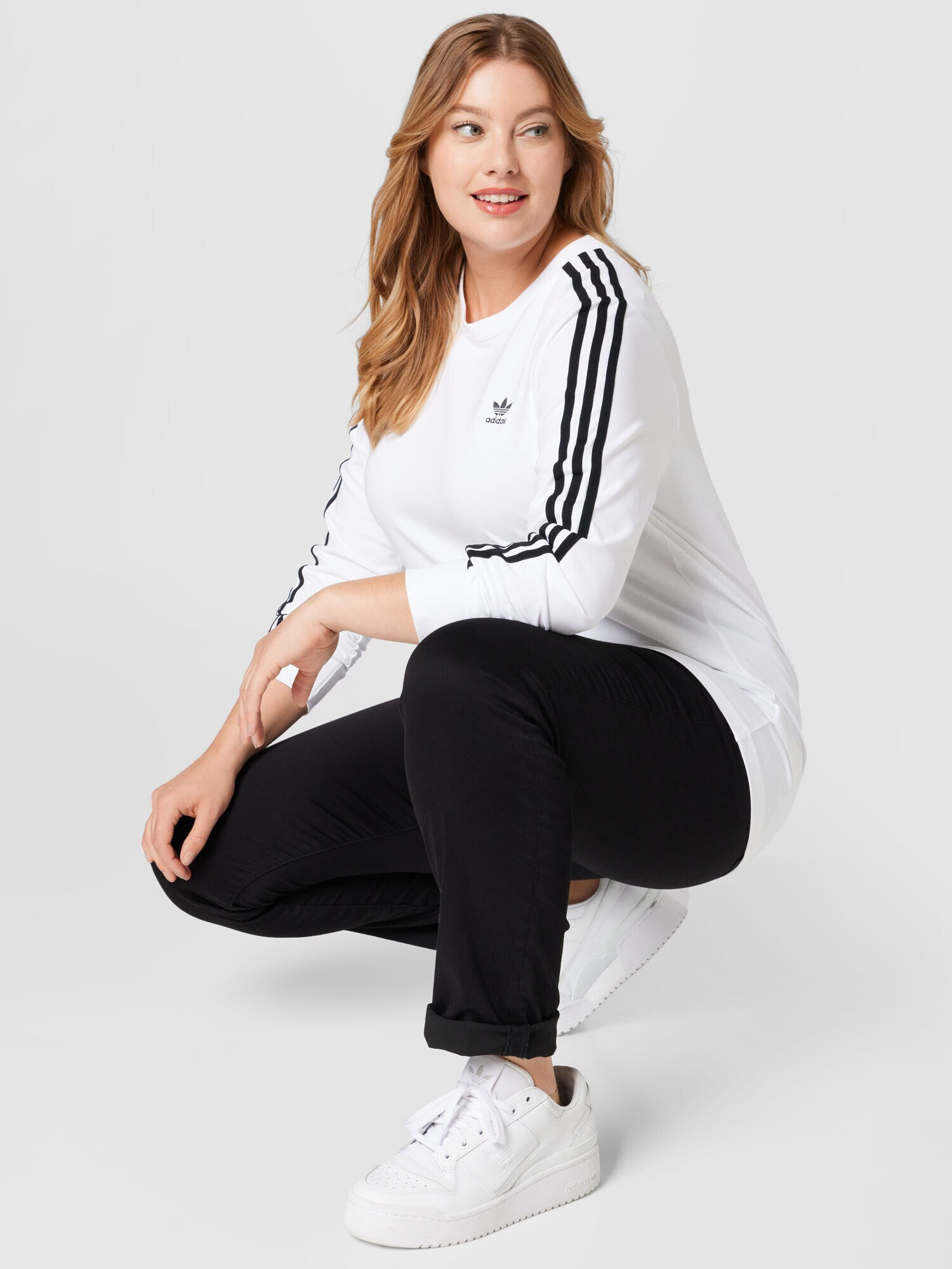 ADIDAS ORIGINALS Majica črna / bela - Pepit.si