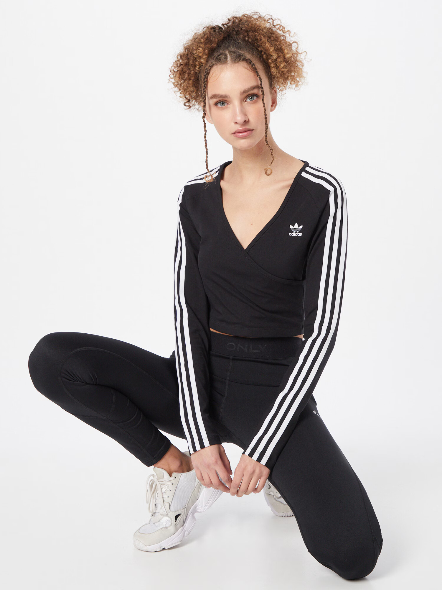 ADIDAS ORIGINALS Majica črna / bela - Pepit.si