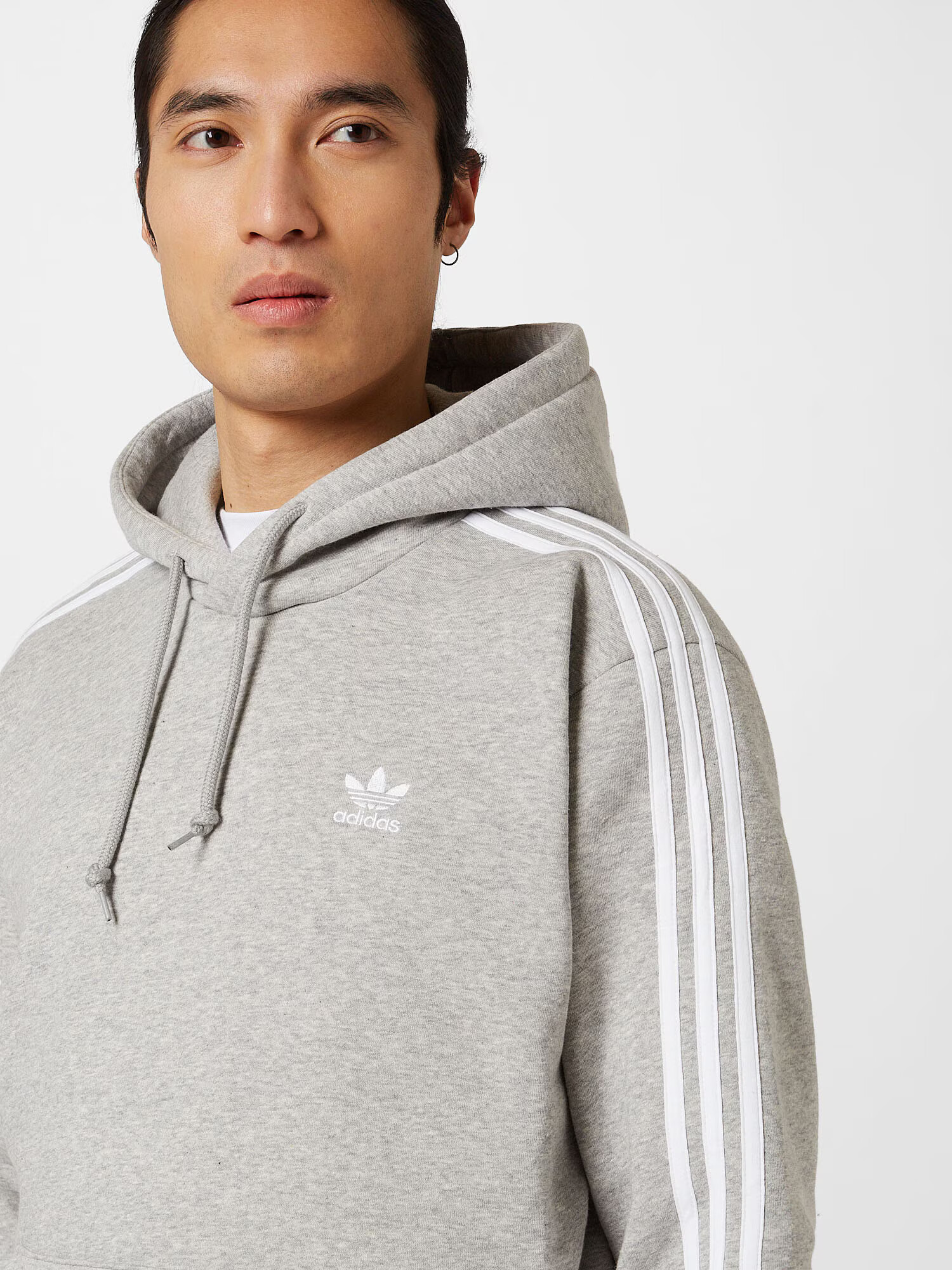 ADIDAS ORIGINALS Majica pegasto siva / bela - Pepit.si