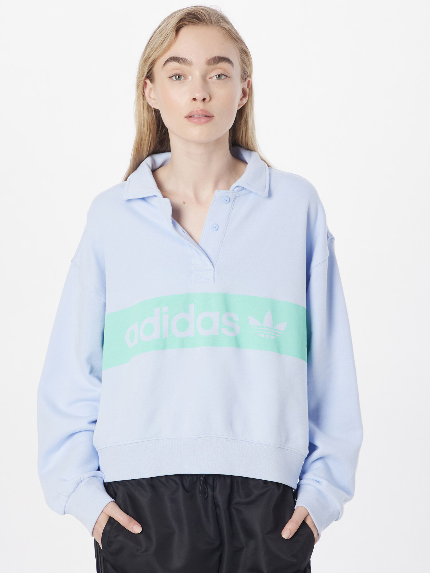 ADIDAS ORIGINALS Majica svetlo modra / žad - Pepit.si