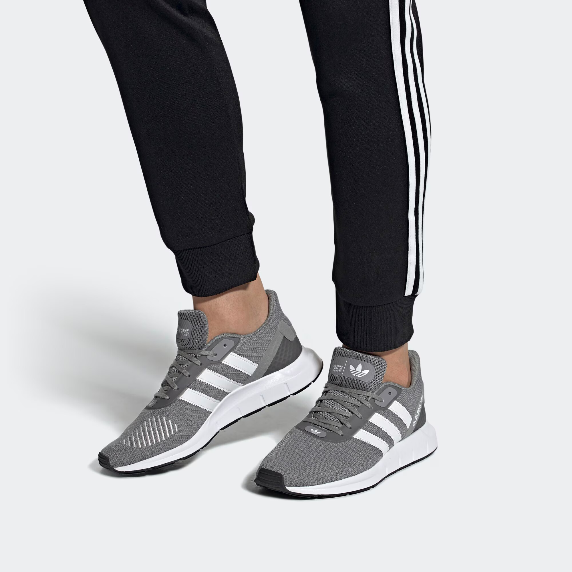 ADIDAS SPORTSWEAR Nizke superge siva / bela - Pepit.si