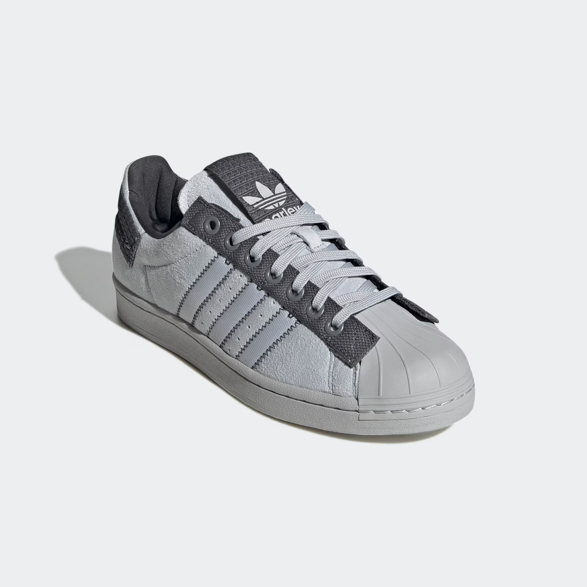 ADIDAS ORIGINALS Nizke superge 'Superstar Parley' mokka / svetlo siva - Pepit.si