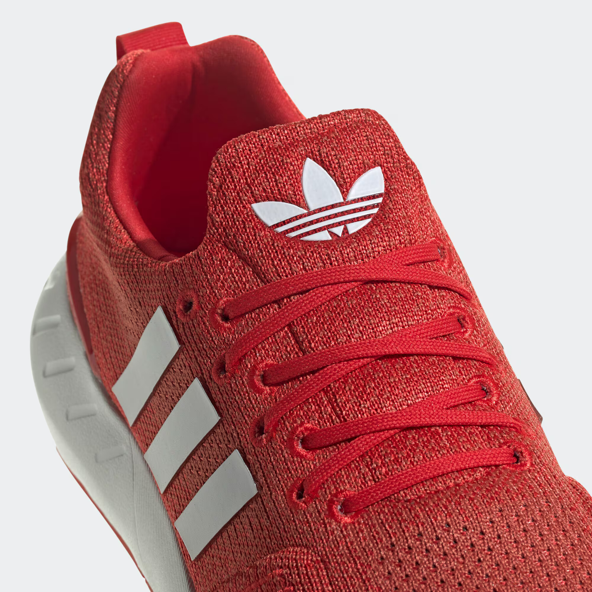 ADIDAS ORIGINALS Nizke superge 'Swift Run' rdeča / bela - Pepit.si