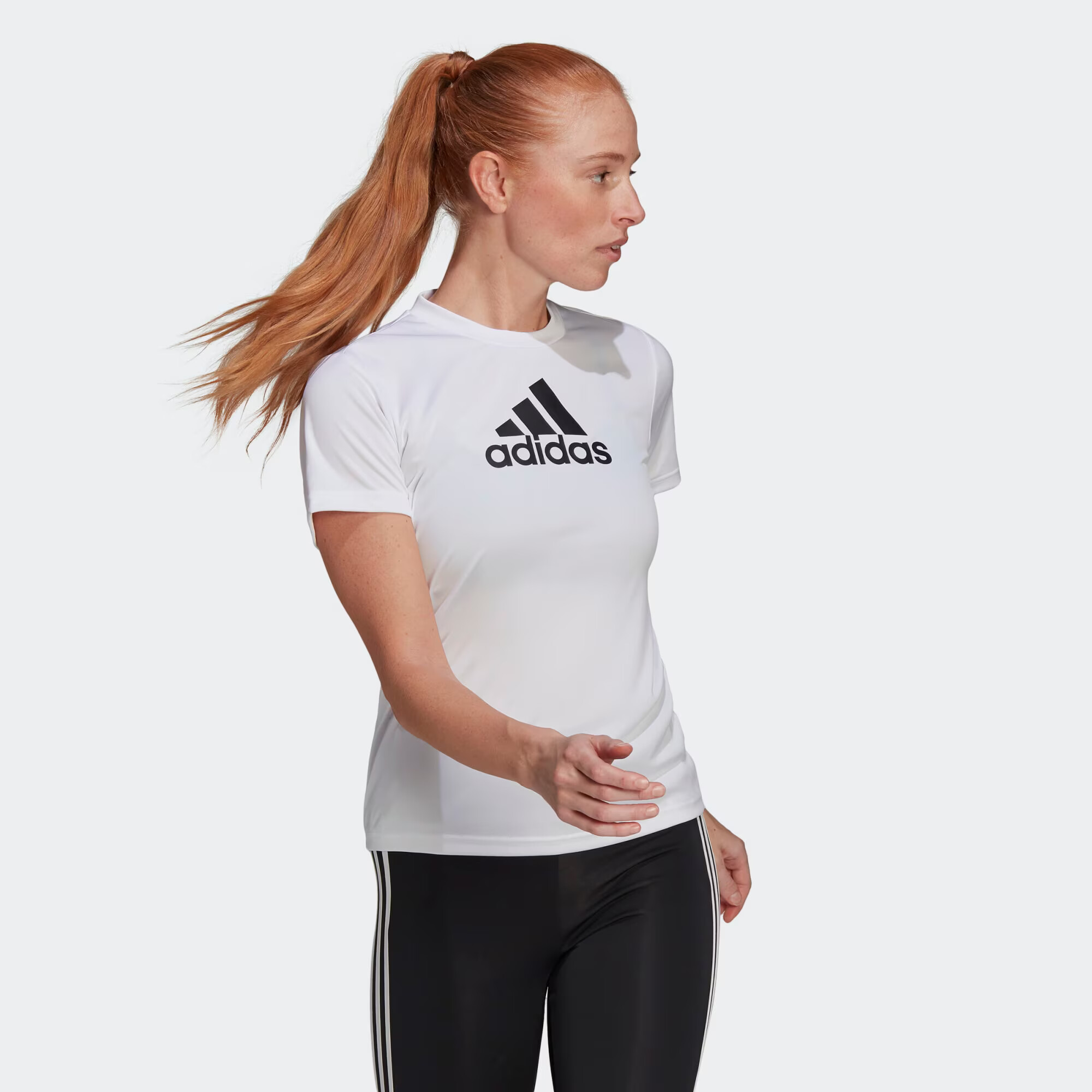 ADIDAS SPORTSWEAR Funkcionalna majica črna / bela - Pepit.si