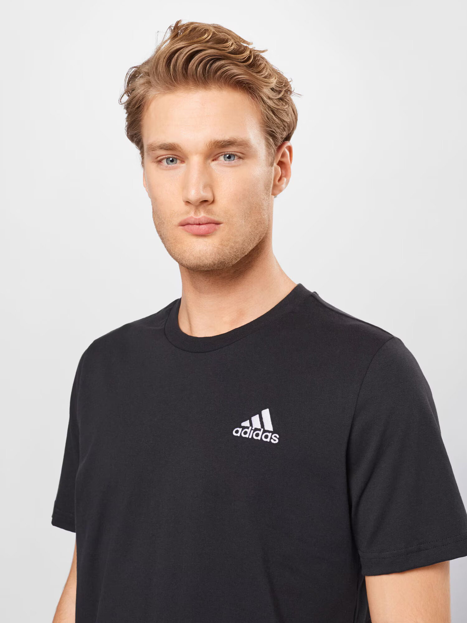 ADIDAS SPORTSWEAR Funkcionalna majica črna / bela - Pepit.si