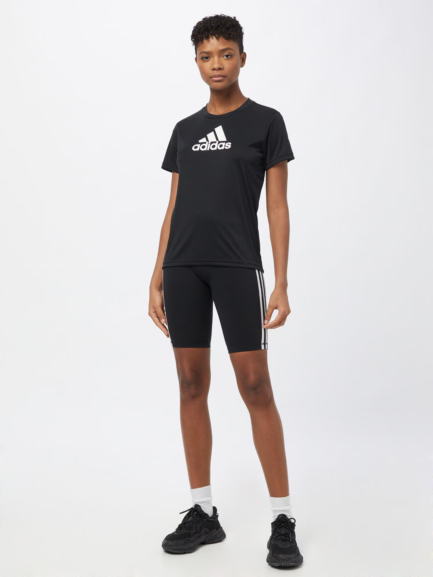 ADIDAS SPORTSWEAR Funkcionalna majica črna / bela - Pepit.si