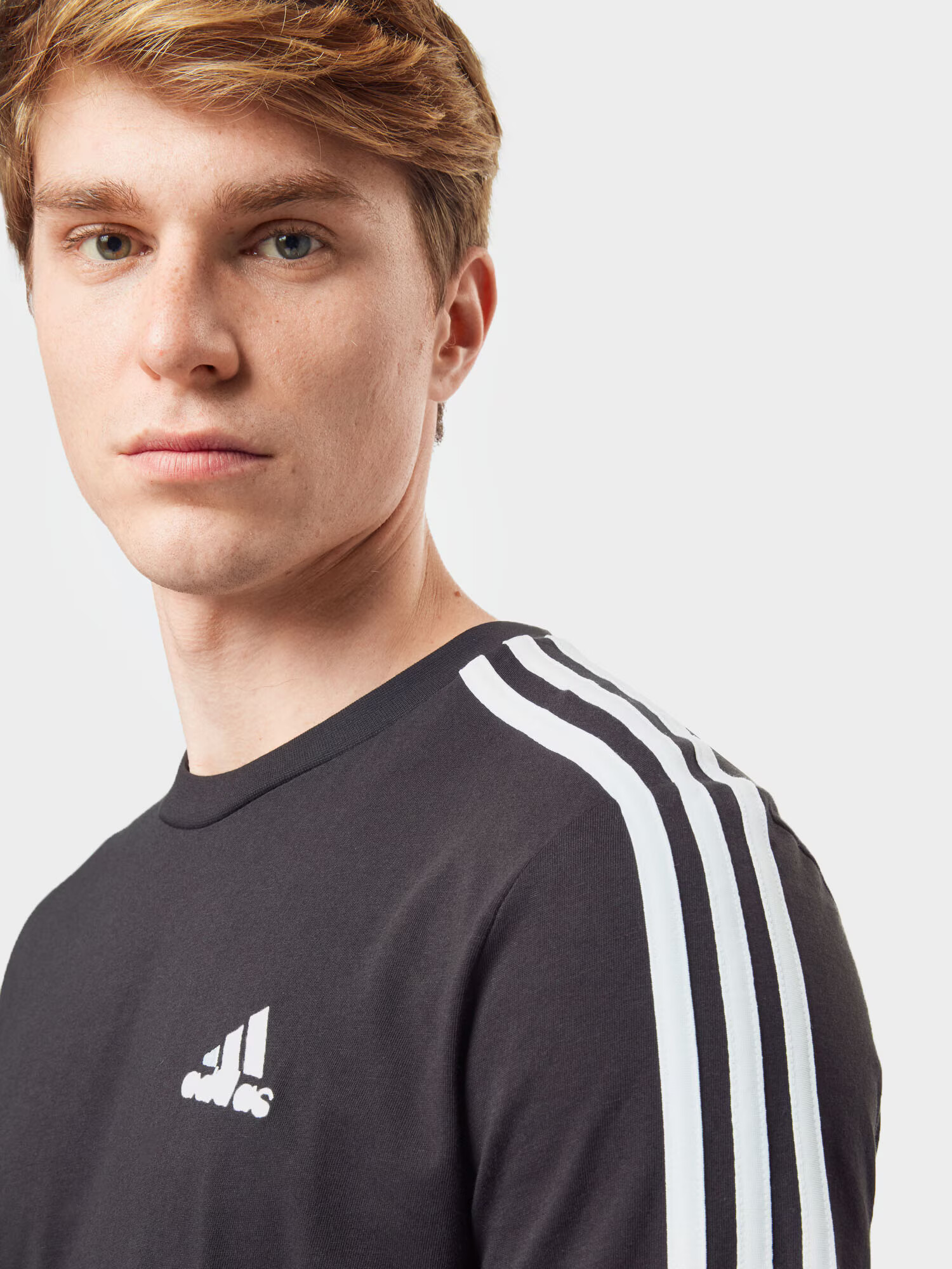 ADIDAS SPORTSWEAR Funkcionalna majica črna / bela - Pepit.si