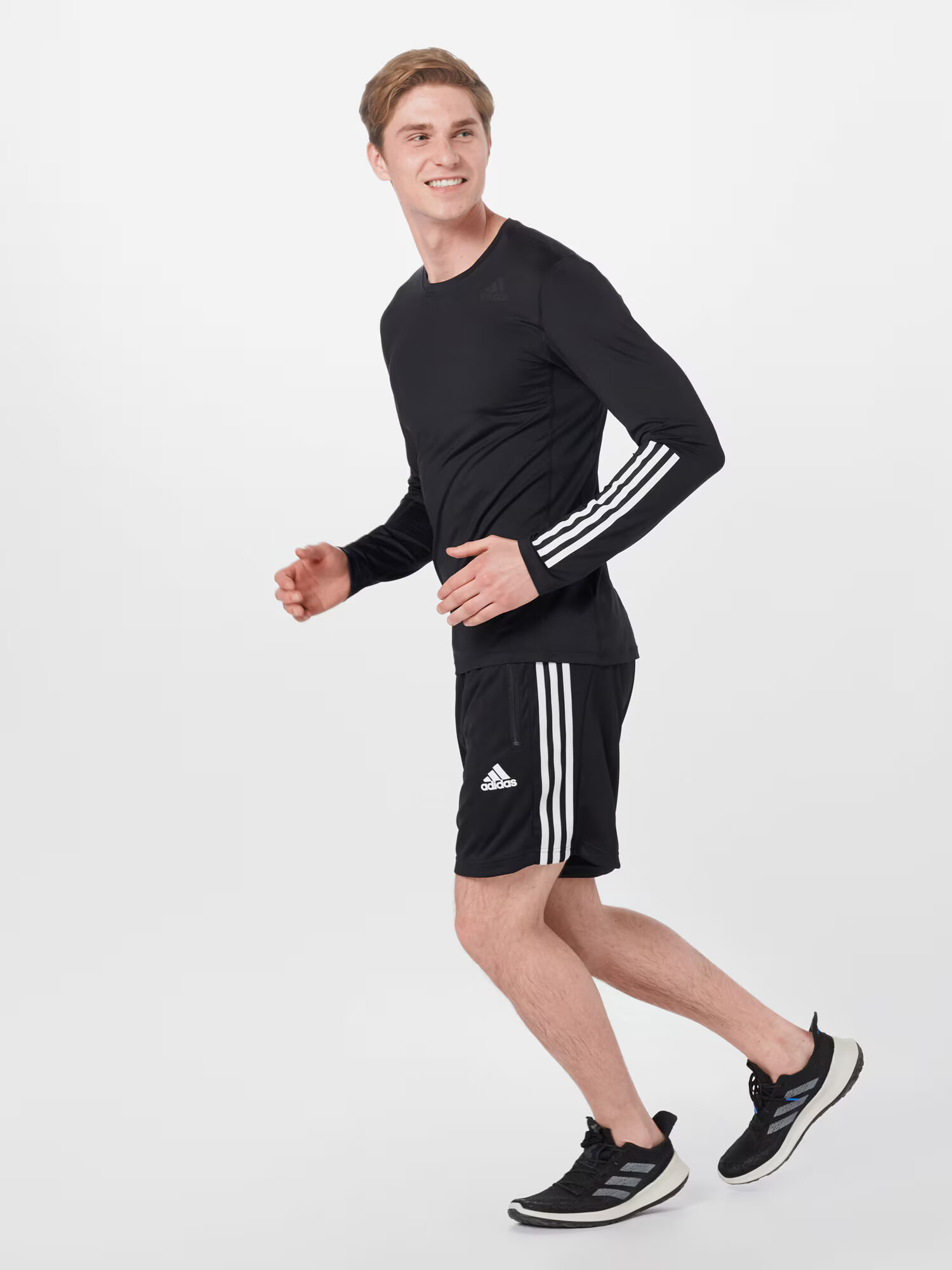 ADIDAS SPORTSWEAR Funkcionalna majica črna / bela - Pepit.si