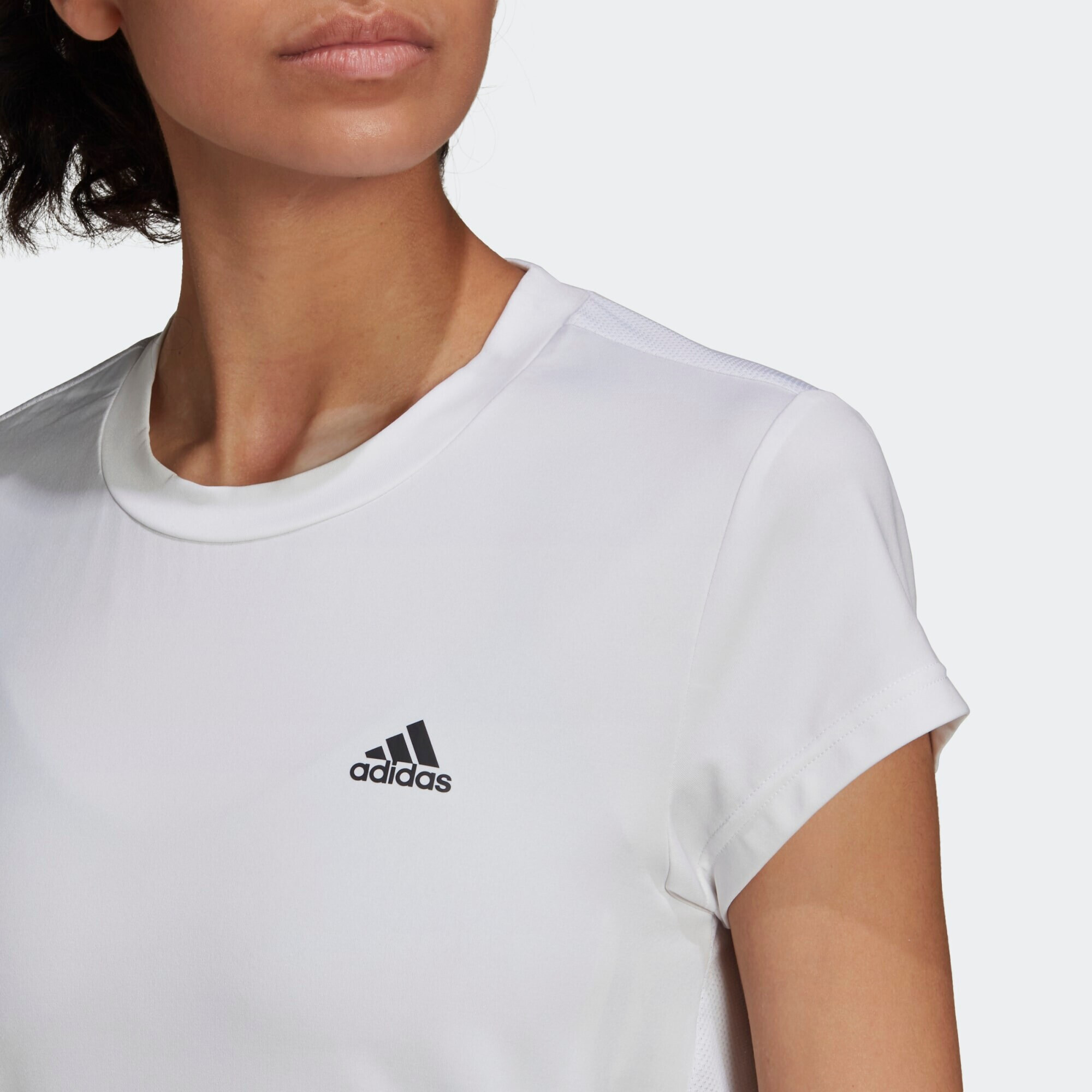 ADIDAS SPORTSWEAR Funkcionalna majica črna / off-bela - Pepit.si