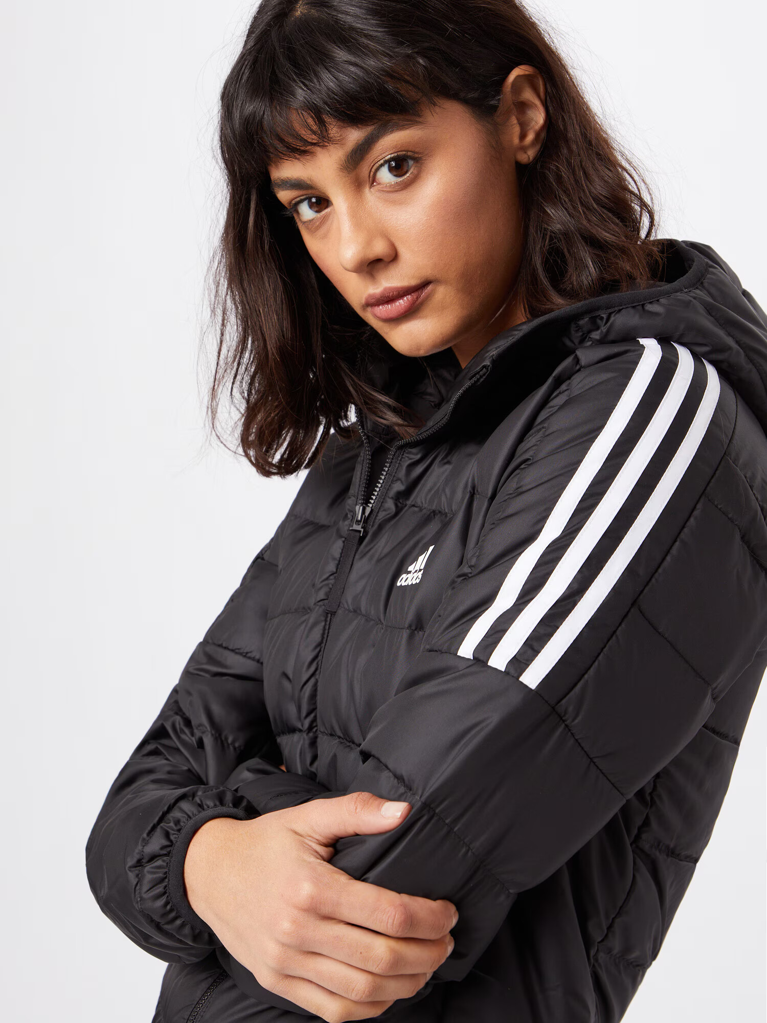 ADIDAS SPORTSWEAR Športna jakna 'Essential' črna / bela - Pepit.si