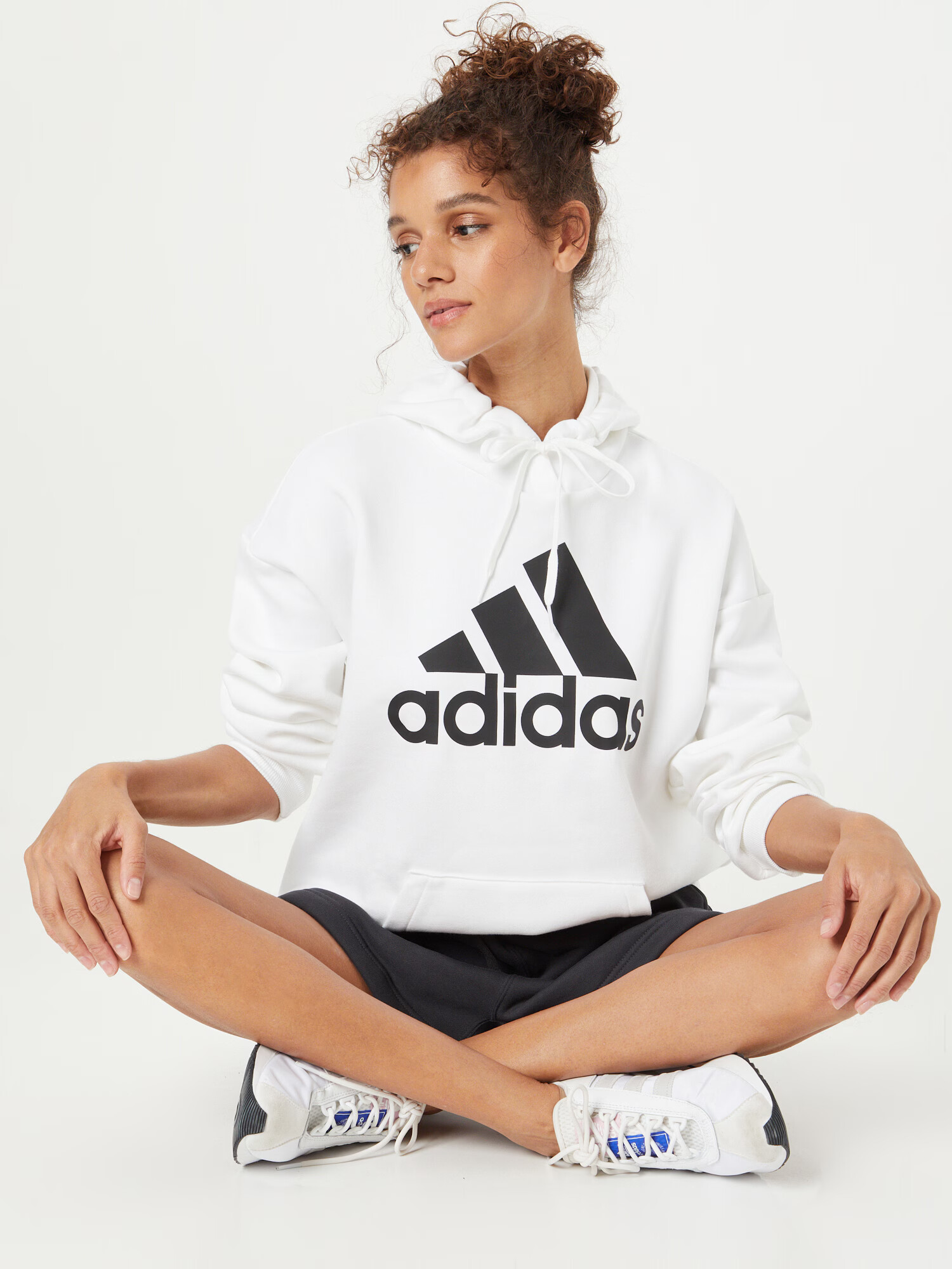 ADIDAS SPORTSWEAR Športna majica črna / bela - Pepit.si