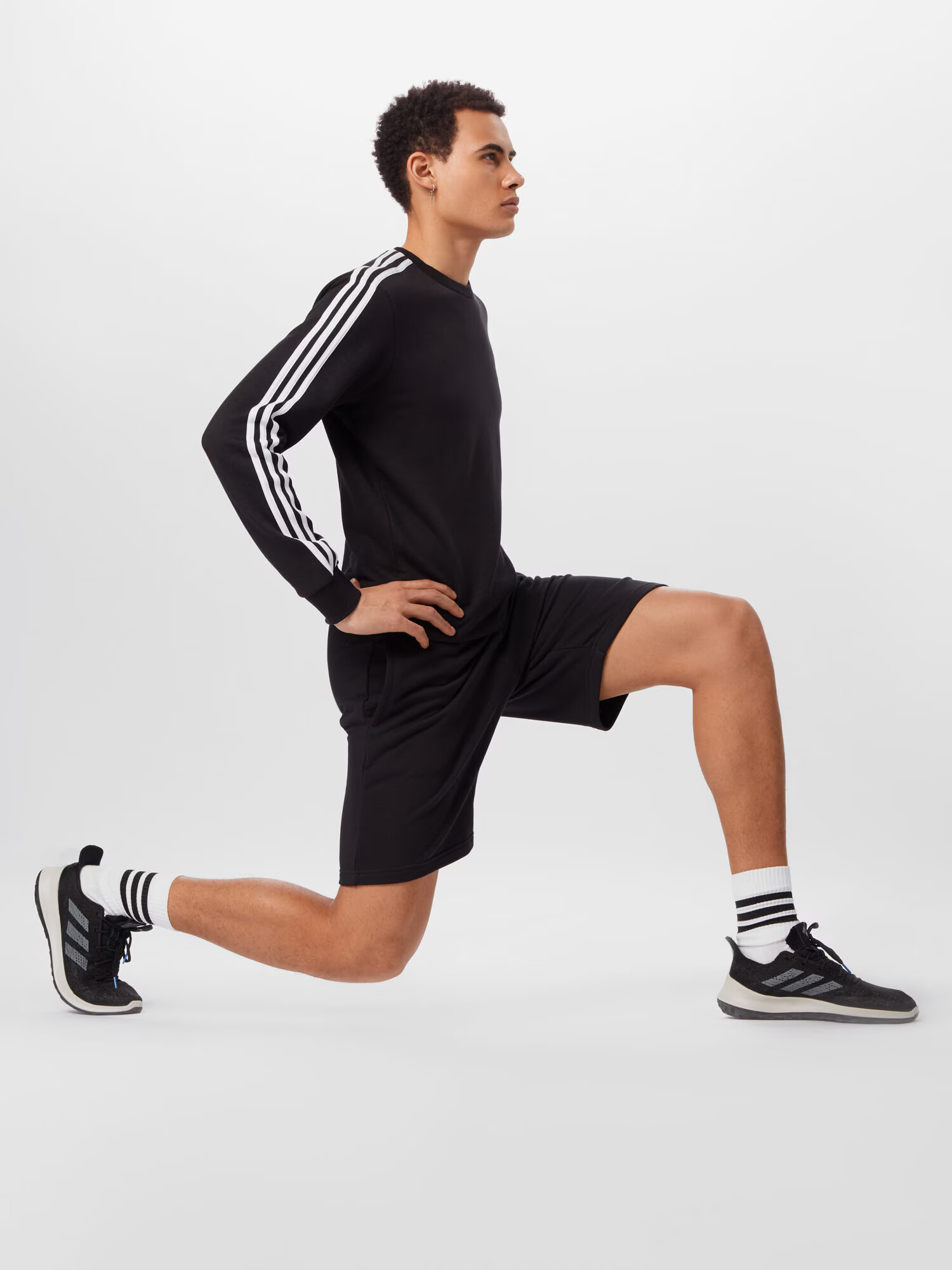 ADIDAS SPORTSWEAR Športna majica črna / bela - Pepit.si