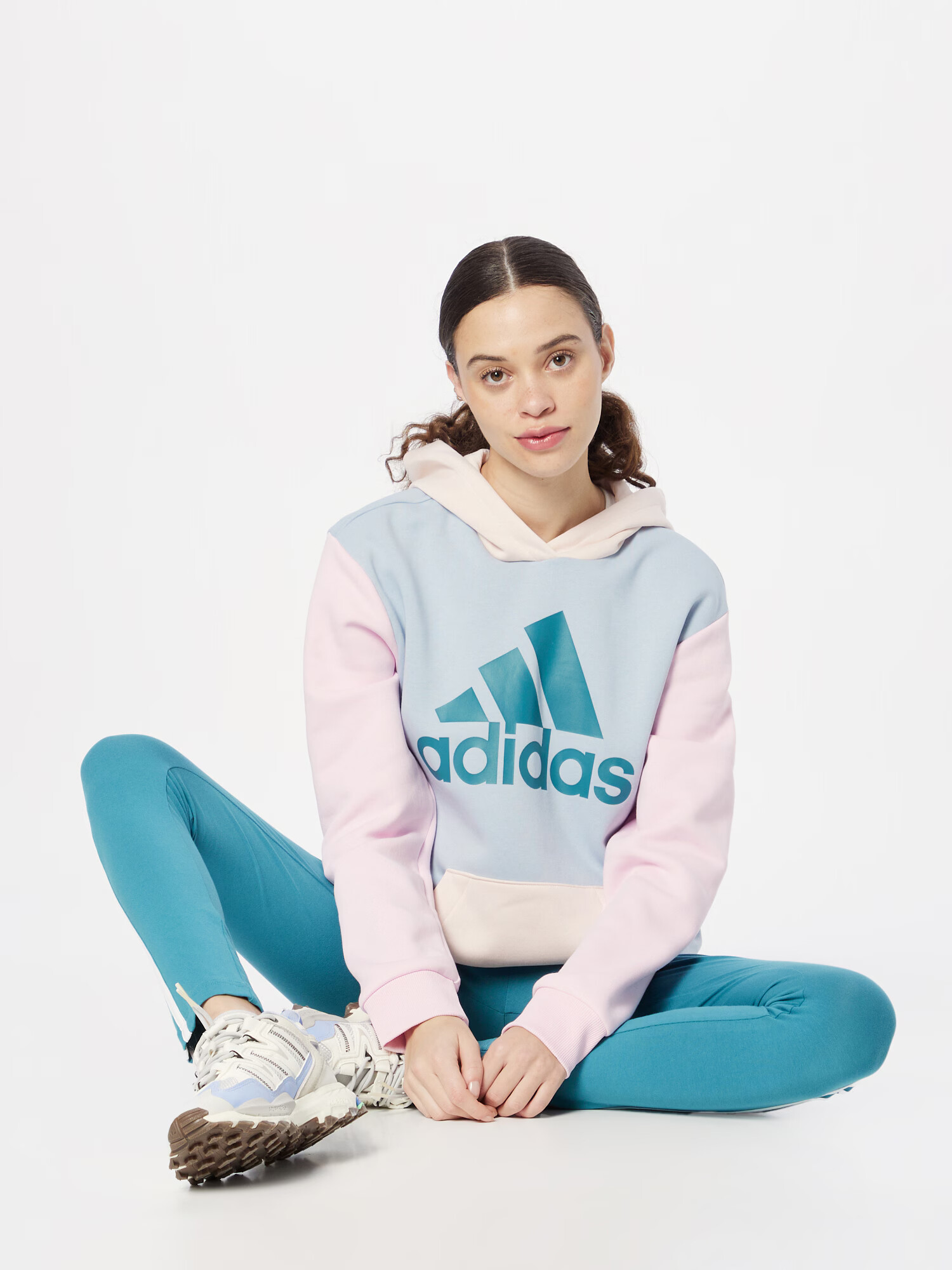 ADIDAS SPORTSWEAR Športna majica pastelno modra / pastelno rumena / petrol / pastelno roza - Pepit.si