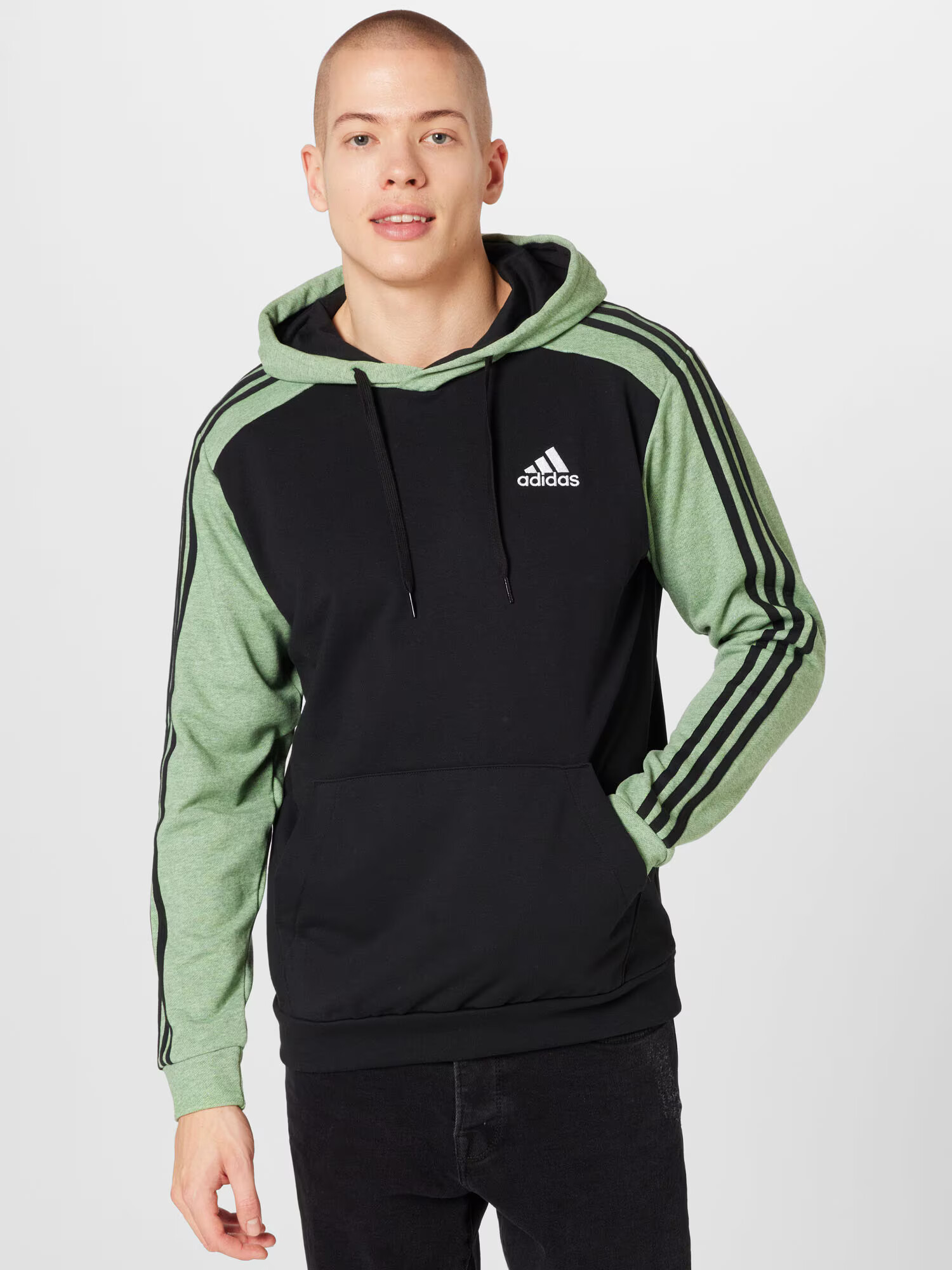 ADIDAS SPORTSWEAR Športna majica pastelno zelena / črna / bela - Pepit.si