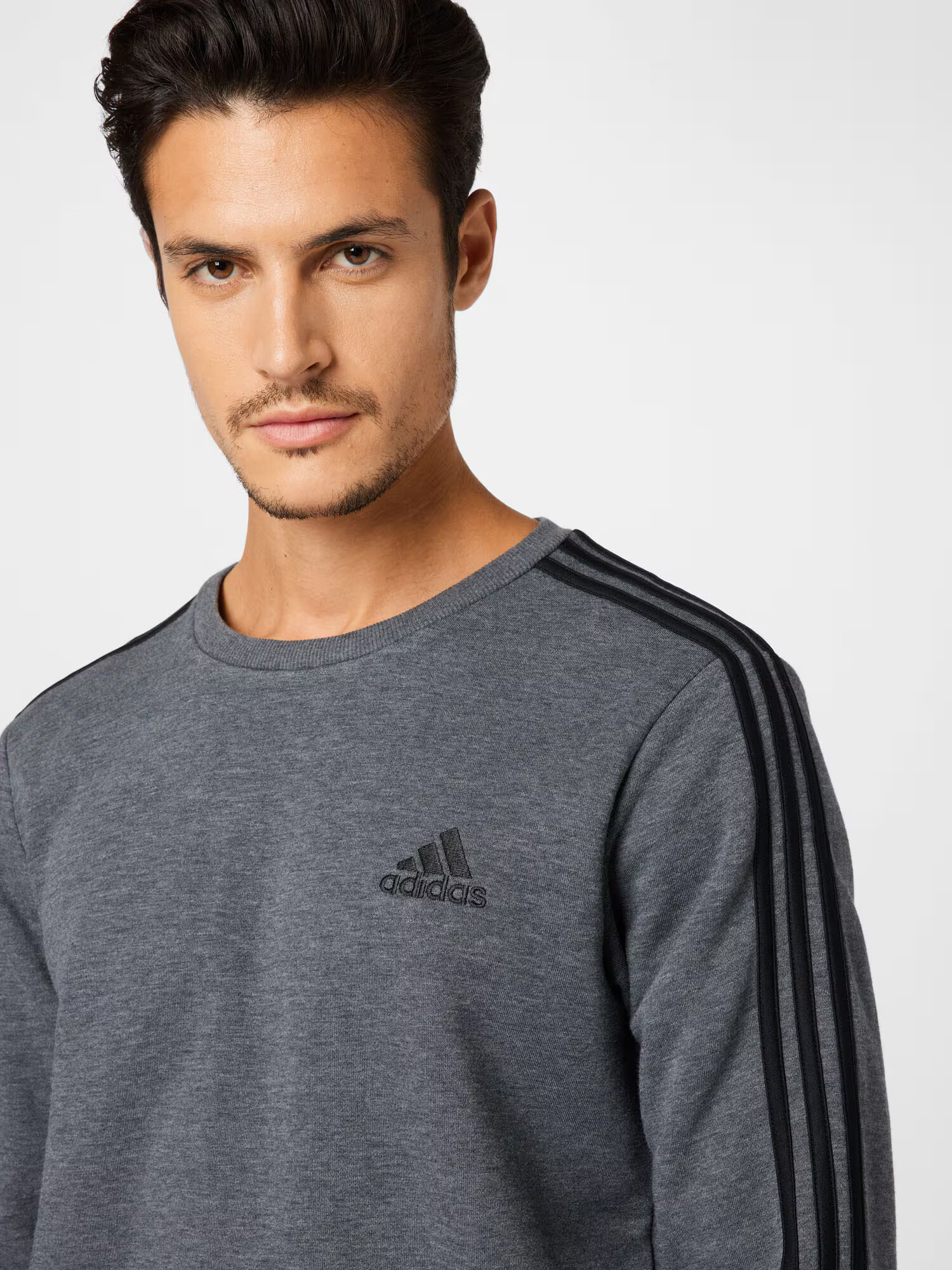 ADIDAS SPORTSWEAR Športna majica siva / črna - Pepit.si