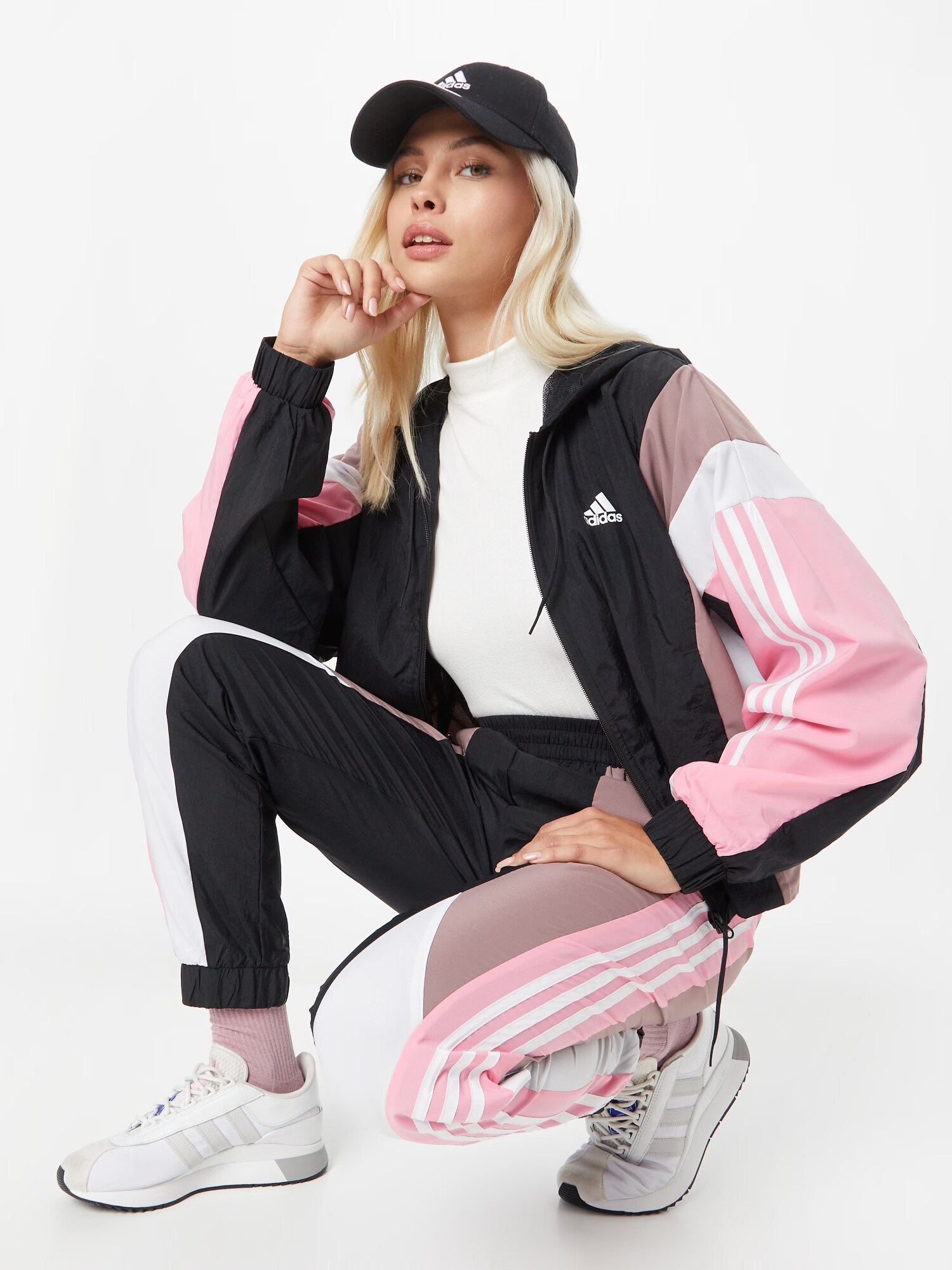 ADIDAS SPORTSWEAR Športna obleka 'Gametime' staro roza / svetlo roza / črna / bela - Pepit.si