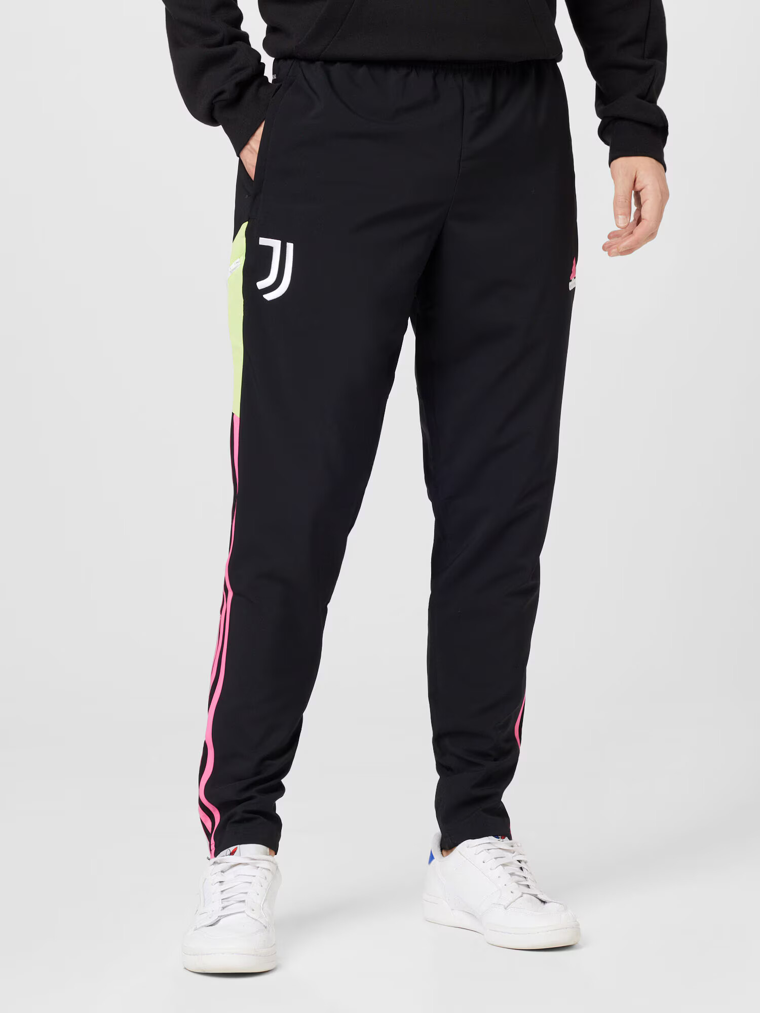 ADIDAS SPORTSWEAR Športne hlače 'JUVE PRE' svetlo zelena / svetlo roza / črna / bela - Pepit.si