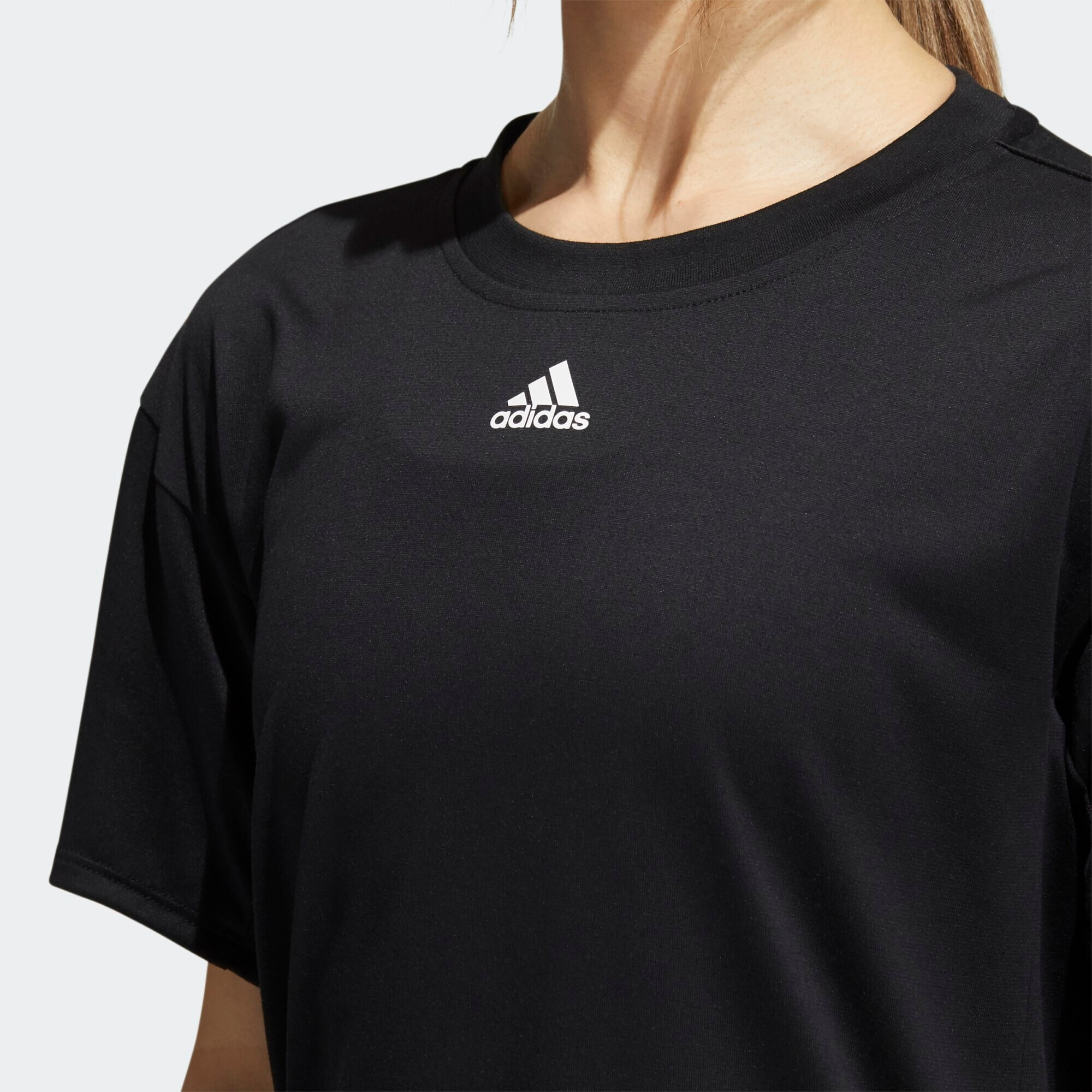 ADIDAS SPORTSWEAR Funkcionalna majica črna / bela - Pepit.si