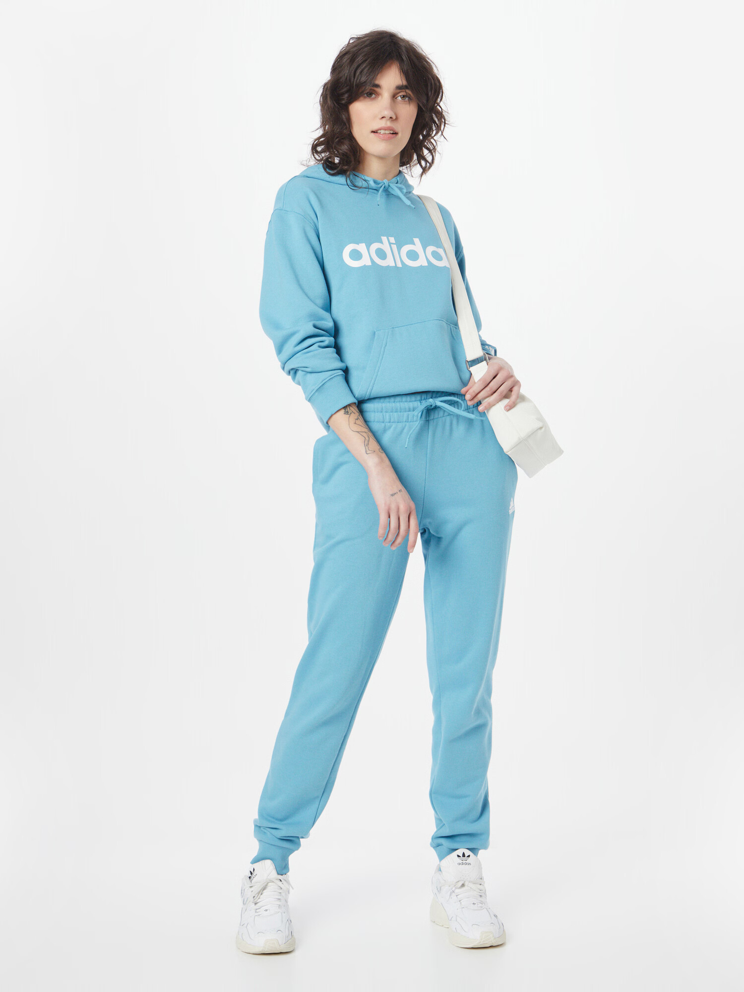 ADIDAS SPORTSWEAR Športna majica nebeško modra / bela - Pepit.si