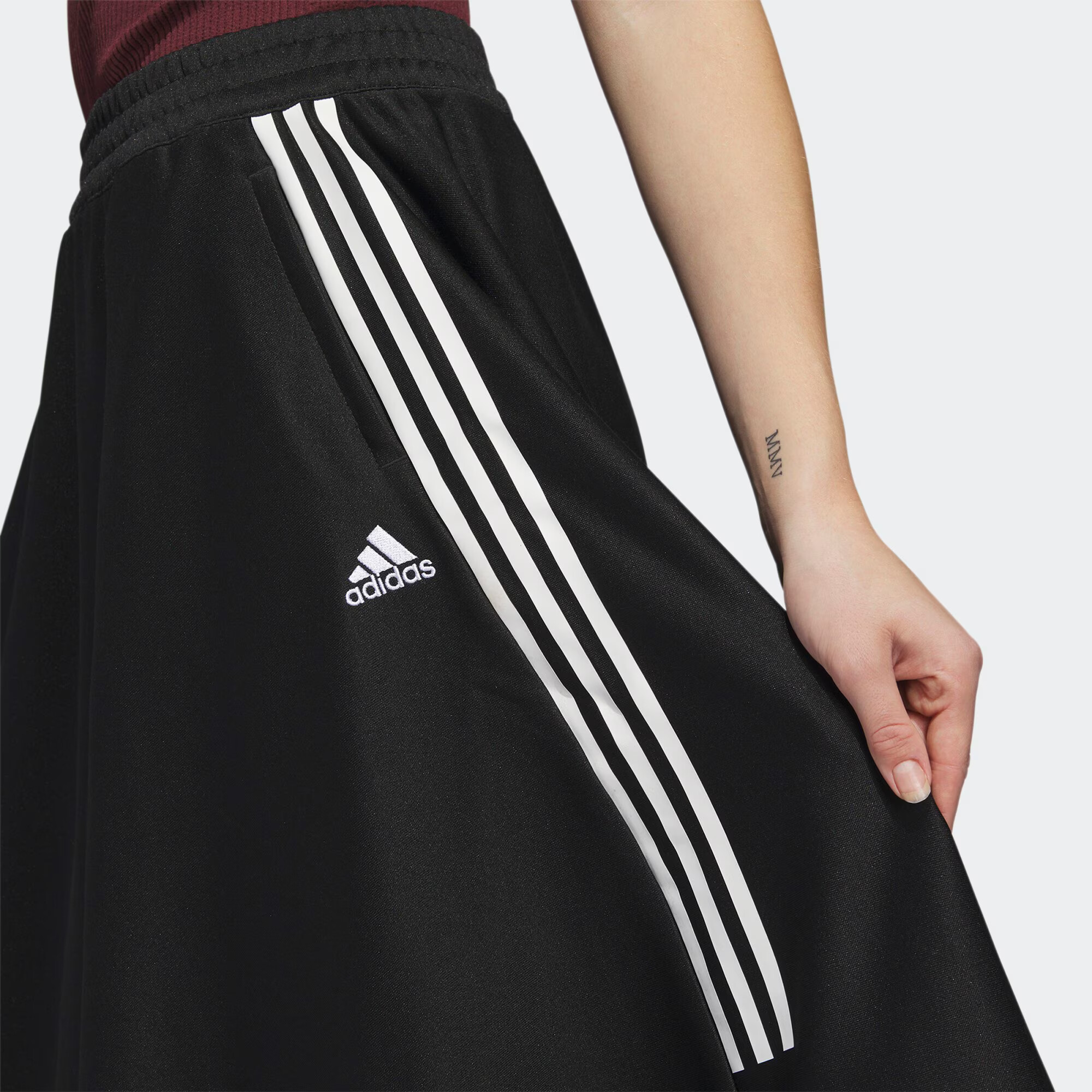 ADIDAS SPORTSWEAR Športno krilo črna / bela - Pepit.si