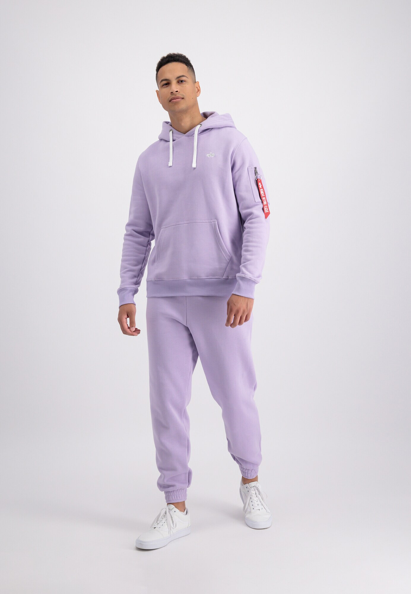 ALPHA INDUSTRIES Hlače pastelno lila / bela - Pepit.si