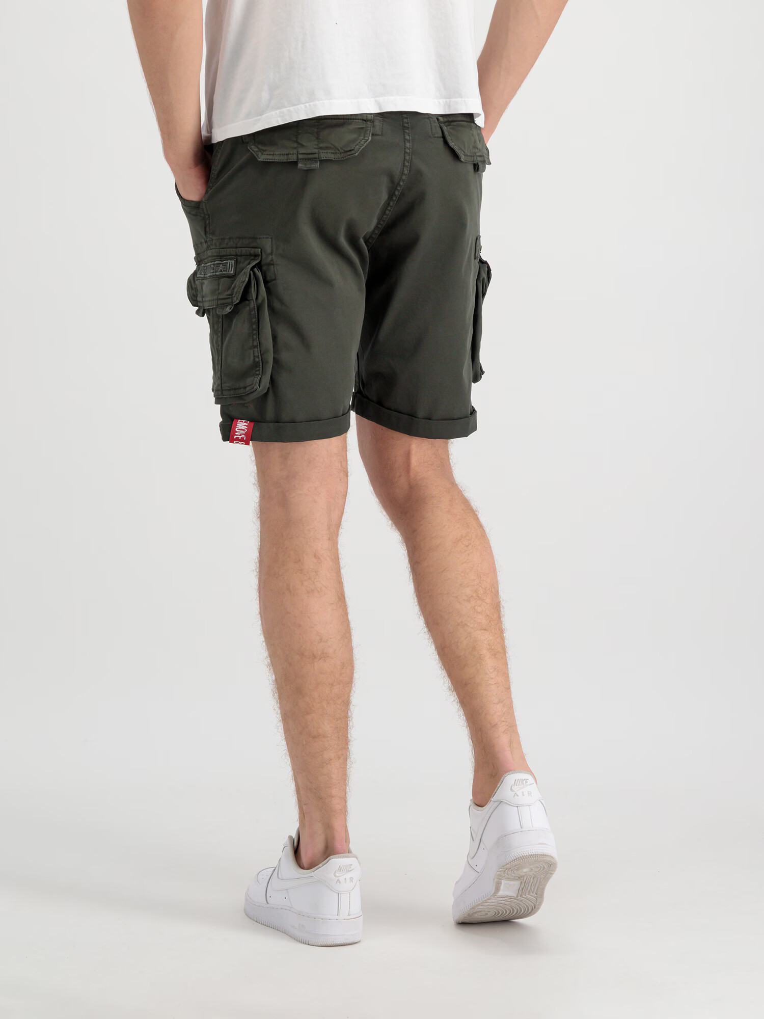 ALPHA INDUSTRIES Kargo hlače temno siva - Pepit.si